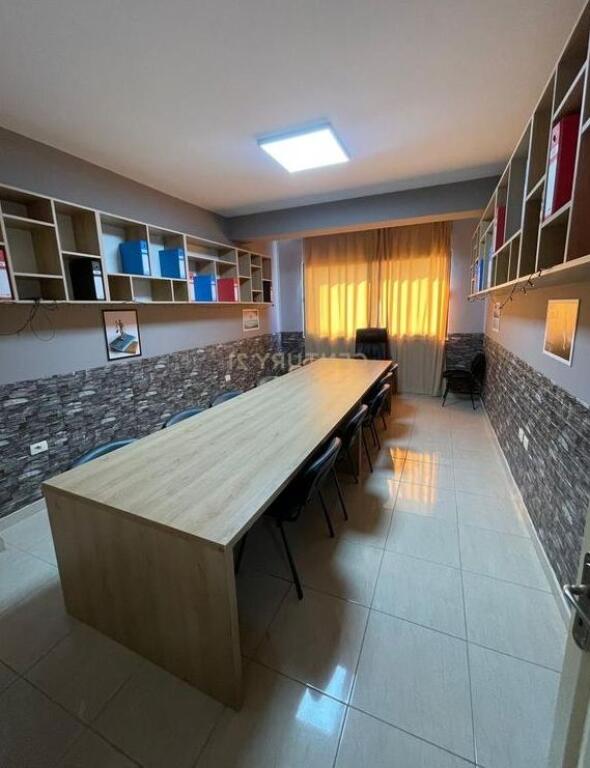 Office 1+1 for rent in Astir, near Hotel Marinaj