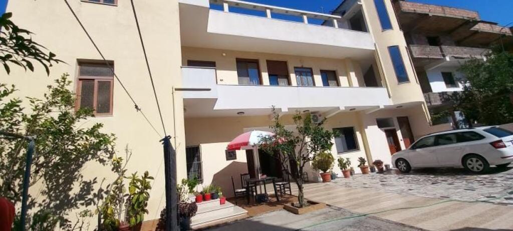 SHITET VILE 2-KATESHE NE PLAZH DURRES