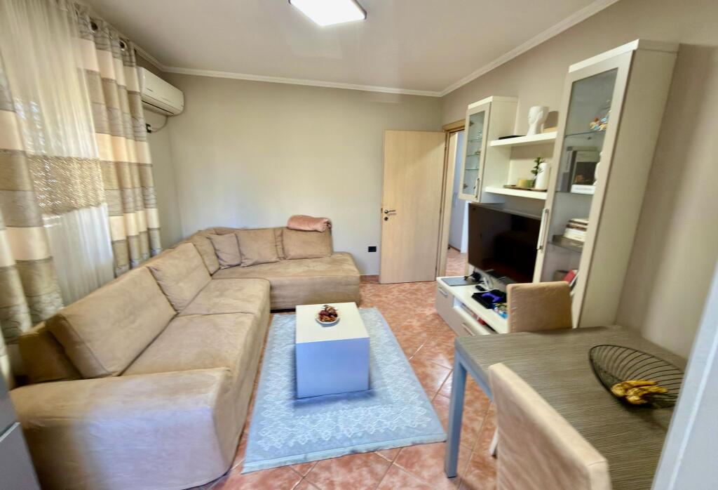 Apartment 2+1 for Rent in Vasil Shanto