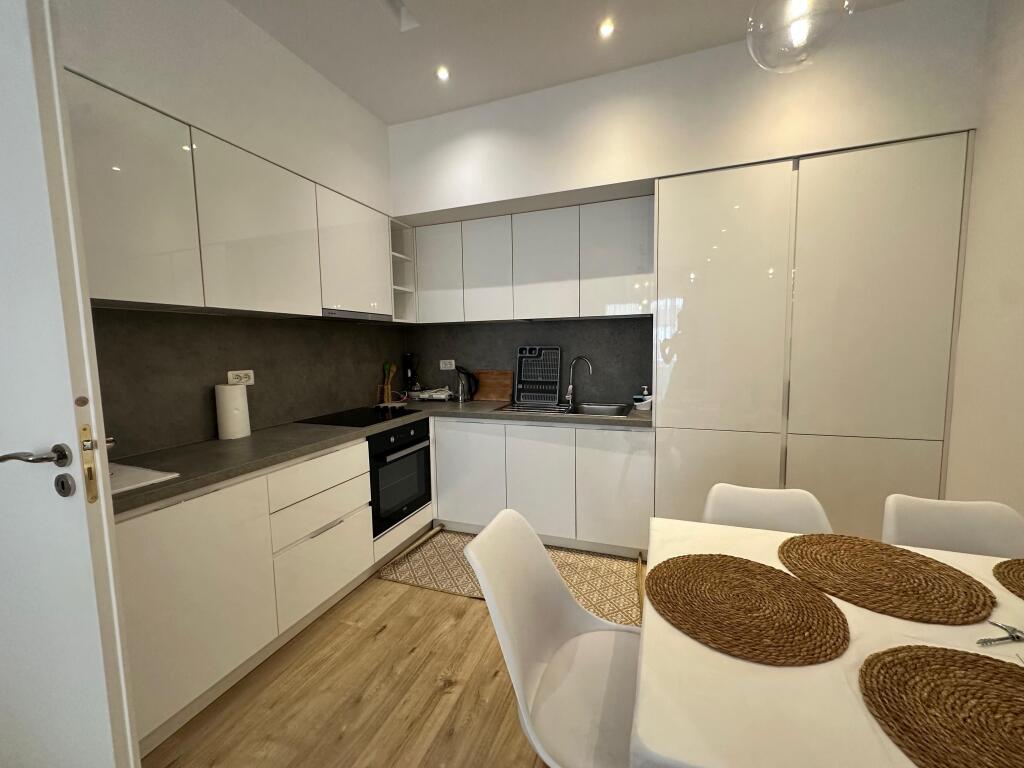 Apartament me qira 2+1/Vlorë