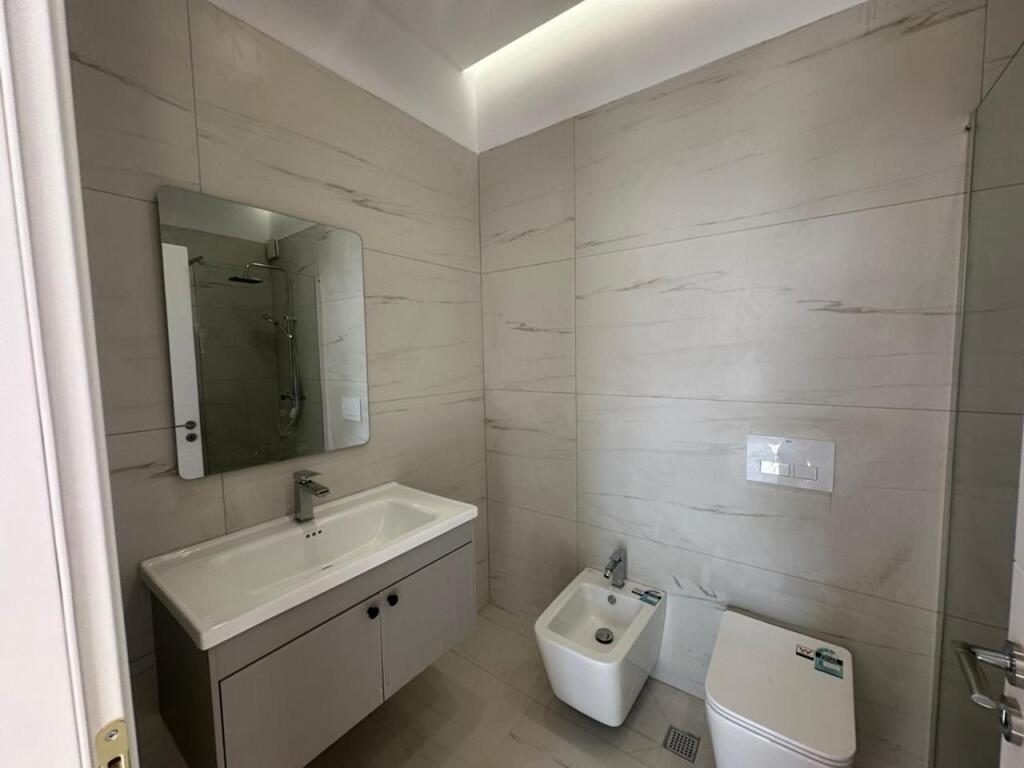 APPARTAMENTO 1+1 COMUNE DI PARIGI MAI ABITATO PRIMA