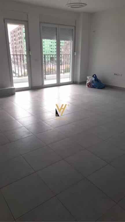 APPARTAMENTO 3+1+BLK IN AFFITTO A 5 MAJI 45.000 LEKE