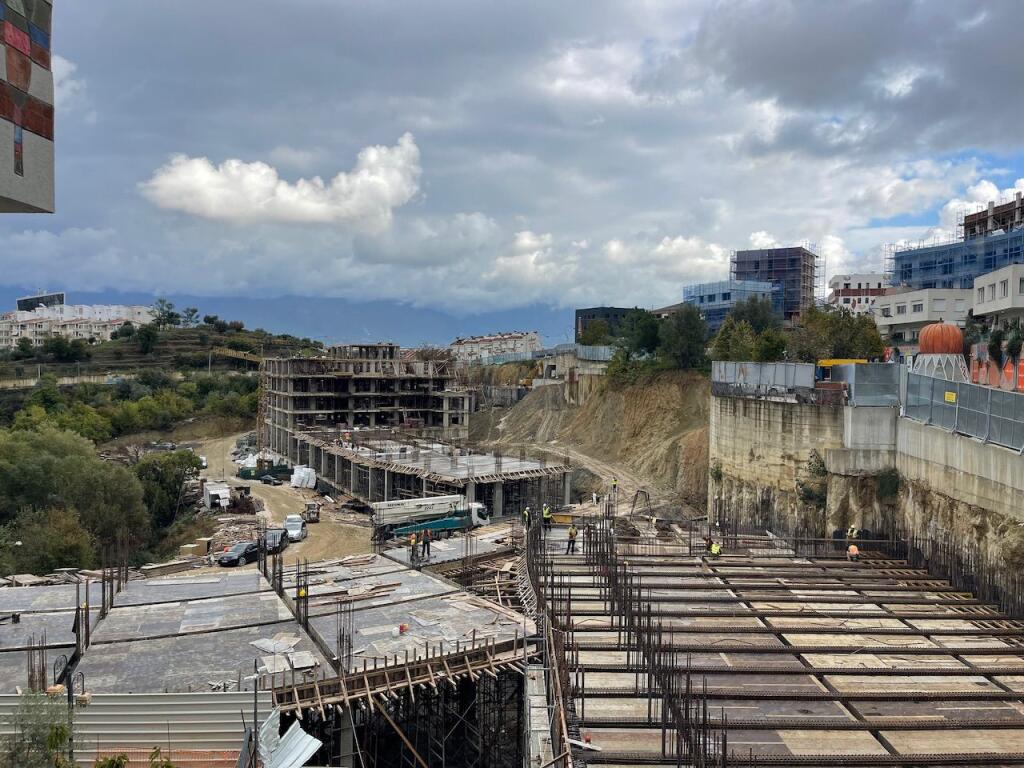 SHITET apartament 2+1 tek Rezidenca Kodra e Diellit - Lindje