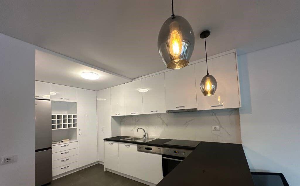 Vilë me Qira në Rezidencën Olive Grove – Luksi dhe Rehatia që Meritoni