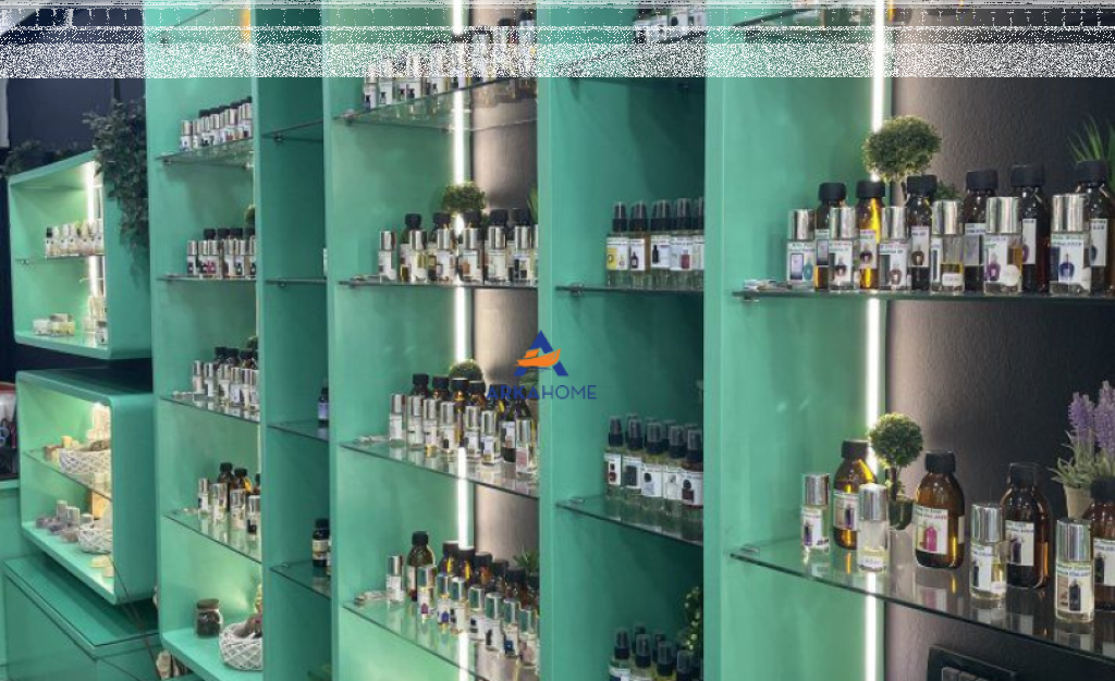 SHITET DYQAN – BIZNES PARFUMERIE ME FRANCHISE 35 M² "RRUGA XHANFIZE KEKO” 800000 EURO