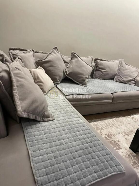 Affitto, Appartamento 1+1 , Boulevard Zogu 1 , 800 euro/mese