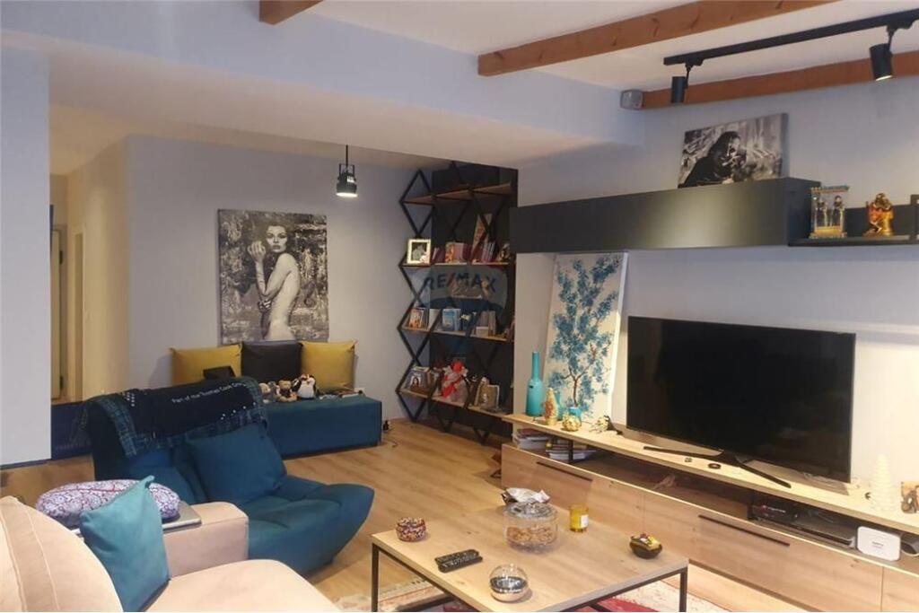 APARTAMENT 1+1+ VERANDE PER QIRA TE JURIDIKU!