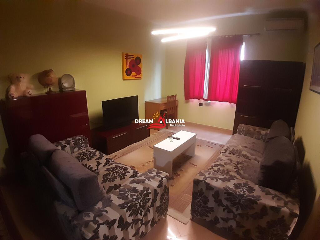 Apartament 3+1 me qera ne Rrugen Bardhyl, prane Brrylit ne Tirane (ID 4231214)