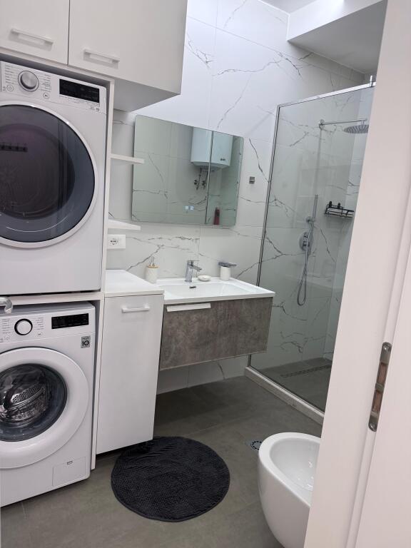 Apartment 2+1+2 for rent opposite the Train Station - Durres.