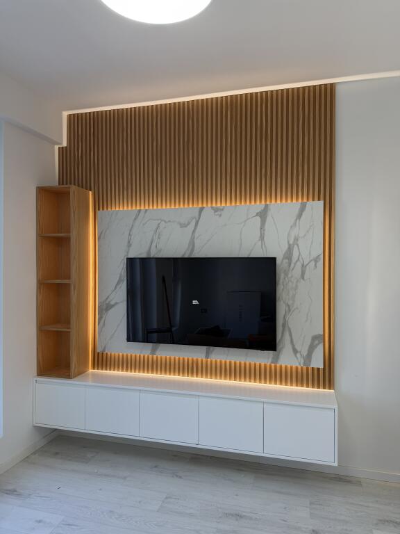 Apartament 1+1 per qira te Komuna e Parisit