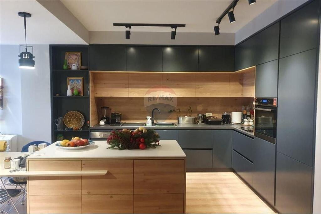 APARTAMENT 1+1+ VERANDE PER QIRA TE JURIDIKU!