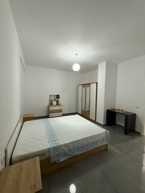 Jepet me qira: Apartament 1+1 | Porcelan