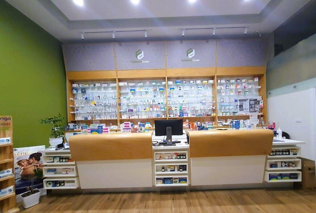 FARMACI ME QIRA PRANE RRUGES SE KOSOVAREVE