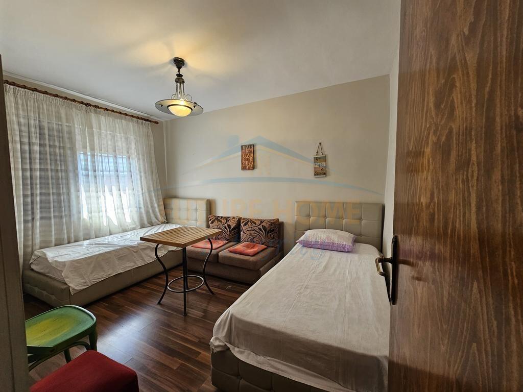 Affitto, Appartamento 4+1, Via Mine Peza, Tirana.