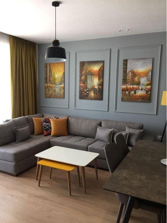 JEPET ME QERA APARTAMENT MODERN 1+1 TE KOMPLEKSI FIORI DI BOSKO!