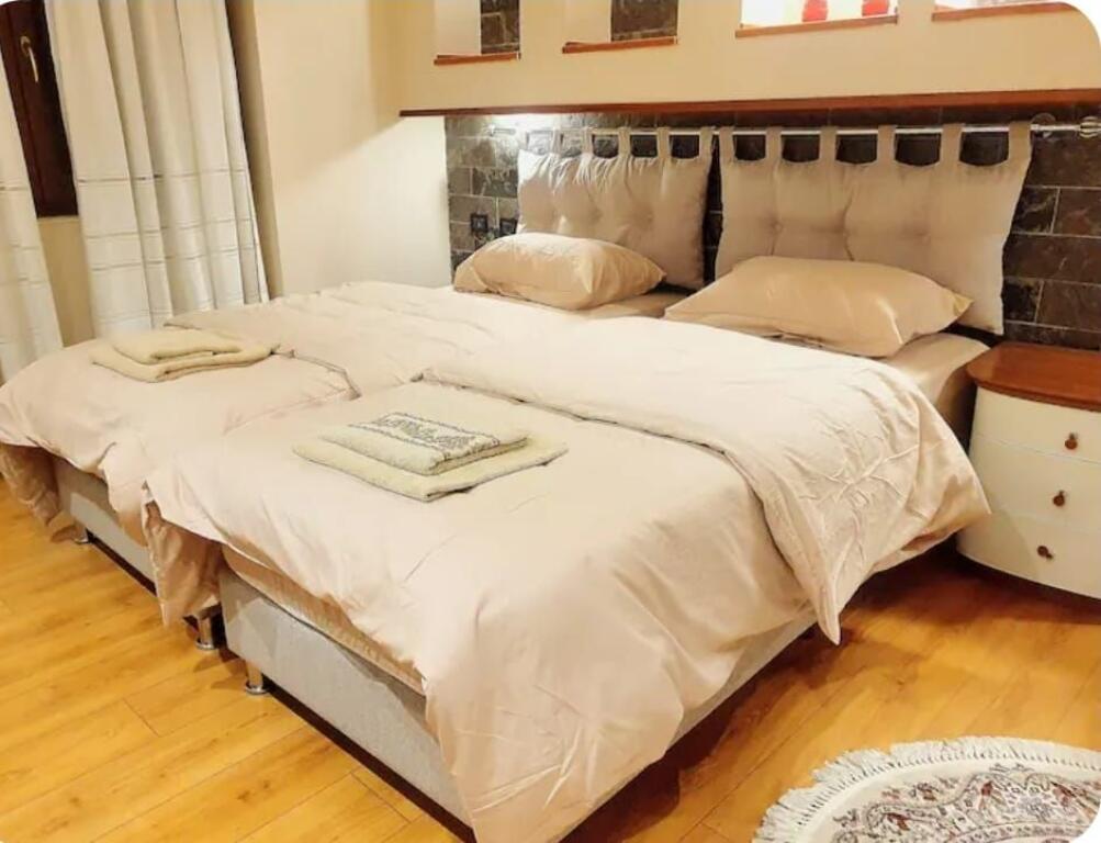 Shitet apartament 2+1+2 tek nentkatshet