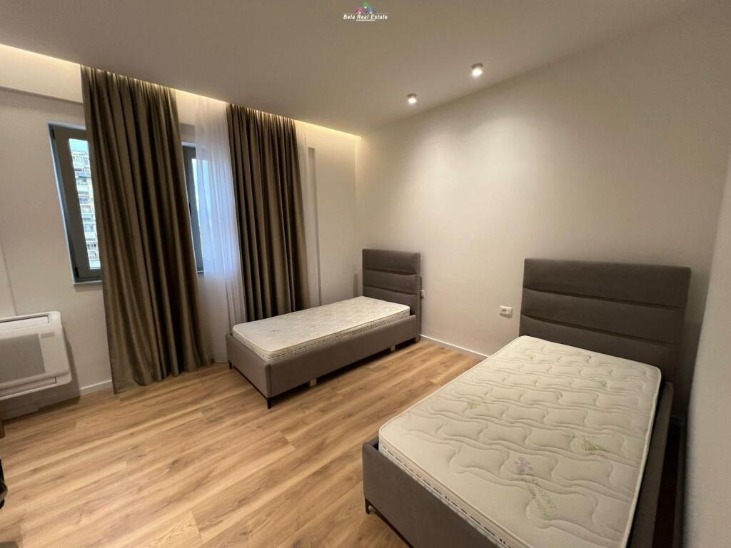 Apartament 2+1 Ne Shitje Tek Fusha e Aviacionit (ID B120744) Tirane