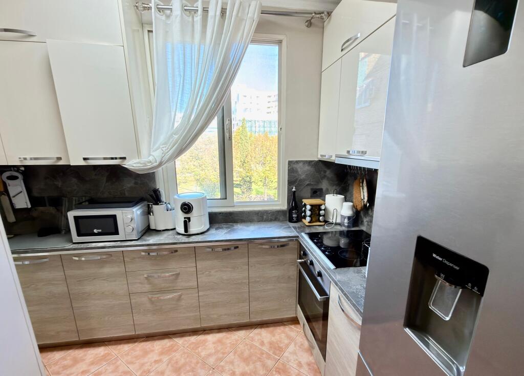 Apartment 2+1 for Rent in Vasil Shanto