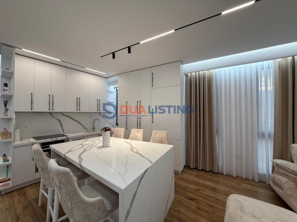 Apartament modern me qera 2+1+2 ne zonen e Bulevardi i ri