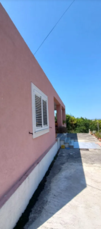 SHITET SHTEPI PRIVATE SPITALLE DURRES