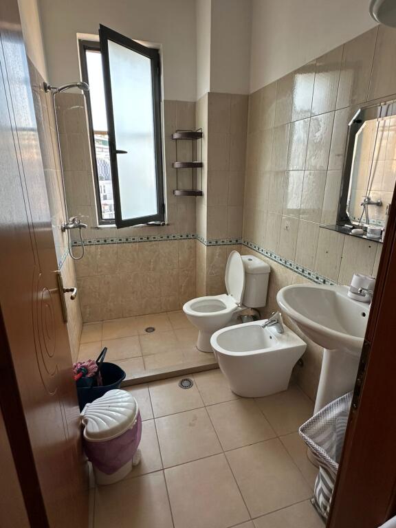 🏢Via Dibres, dopo Villa Gold, affittasi appartamento 1+1 arredato 530 Euro