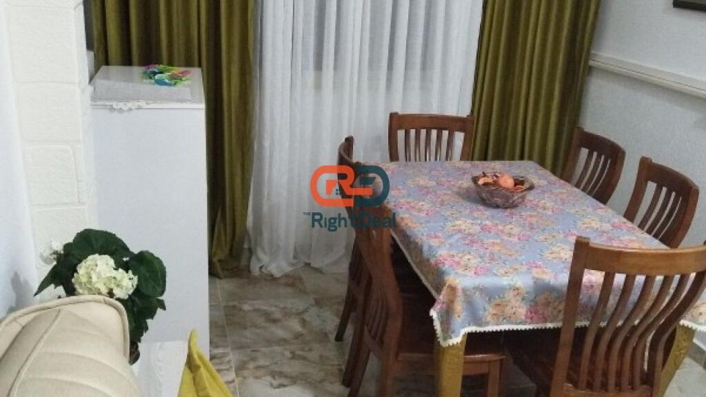 Ne Golem, Shitet Apartament 3+1, Ne Kompleks Rezidencial Shume Prane Detit!!!