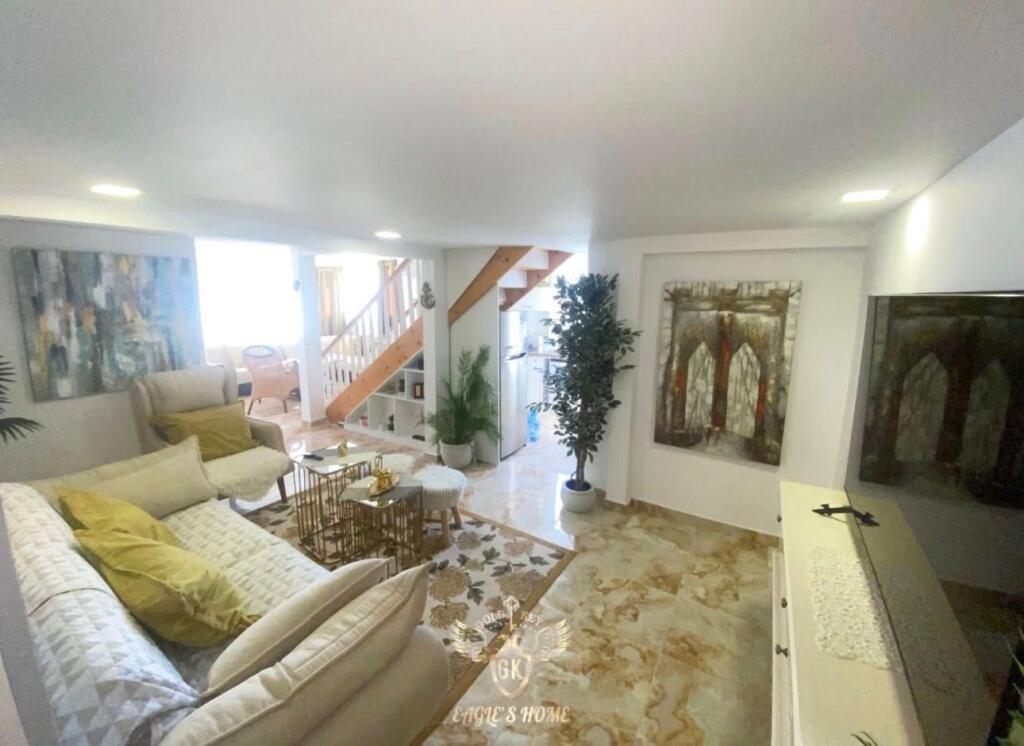 🏡 SHITET 3+1  📍Prestige Resort shume prane detit