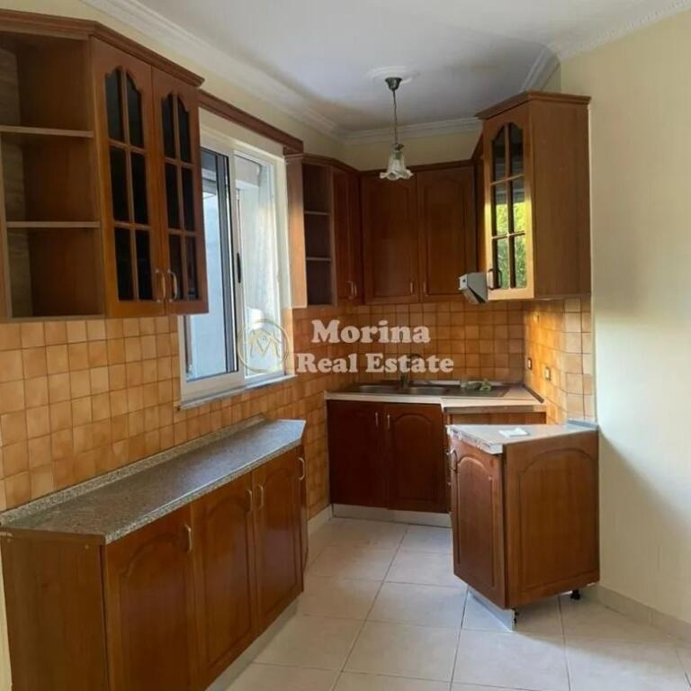 Affitto, Villa Privata 2+1+2, Kodra Priftit, 400 euro/mese