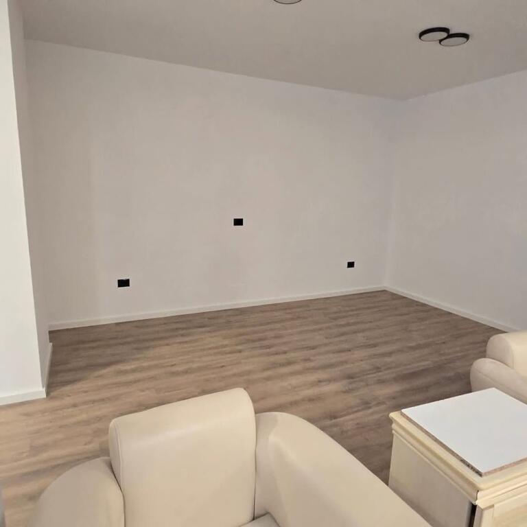 **PREMIUM OFFICE – MYSLYM SHYRI**