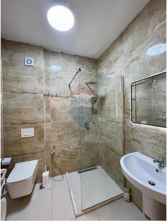 APARTAMENT 1+1 ME QIRA TEK ZOGU I ZI!