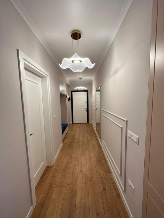 Apartament me Qera , Stacioni i Trenit.