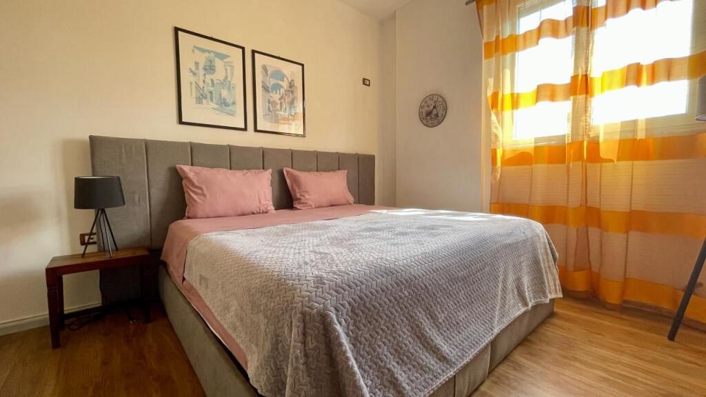 🏠 Apartment 1+1 for Rent – Center, Pazar i Ri
