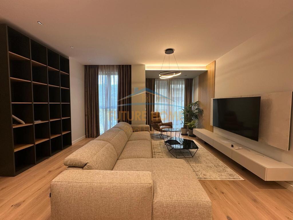 Qera,Apartament 2+1+Parking Stadiumi Air Albania !