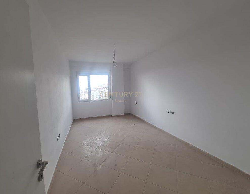 LISTIM I RI. 🏢APARTAMENT 2+1 NE SHITJE, SHKOZE . 129800 Euro