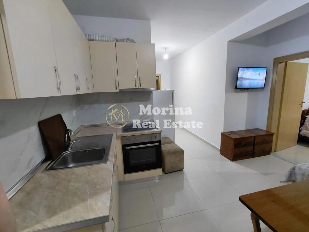 Affitto, Ingresso Privato 1+1, Via 5 Maggio, 370 euro/mese