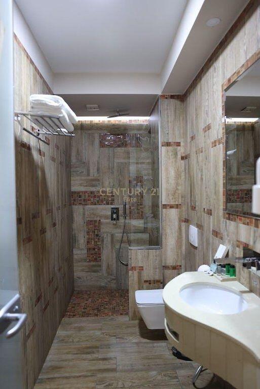 FOR SALE SUPER INVESTED HOTEL