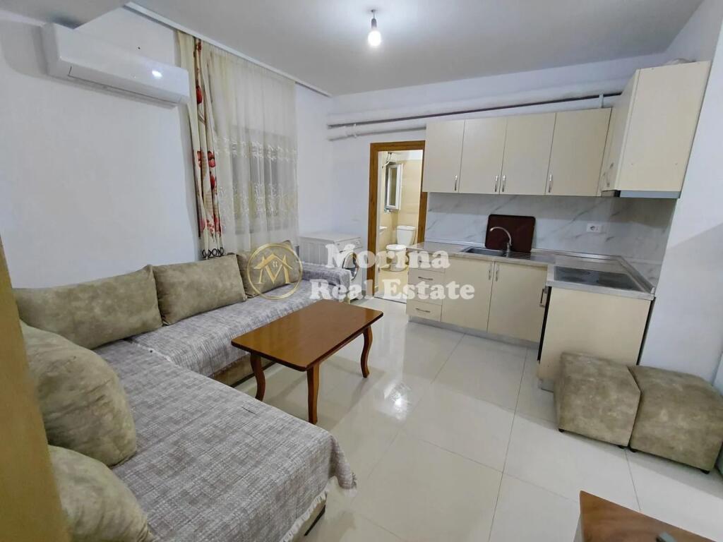 Affitto, Ingresso Privato 1+1, Via 5 Maggio, 370 euro/mese