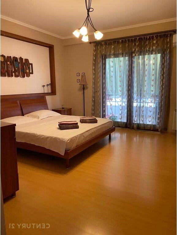 Jepet me Qira Apartamenti 3+1+2 tek Myslym Shyri