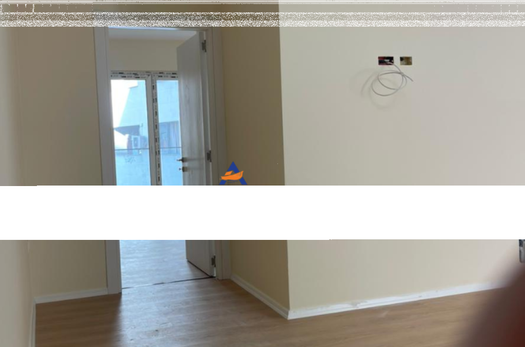 JEPET APARTAMENT ME QERA 2+1+BALLKON "KOMPLEKSI MOLLA,UNAZE E RE " 550 EURO