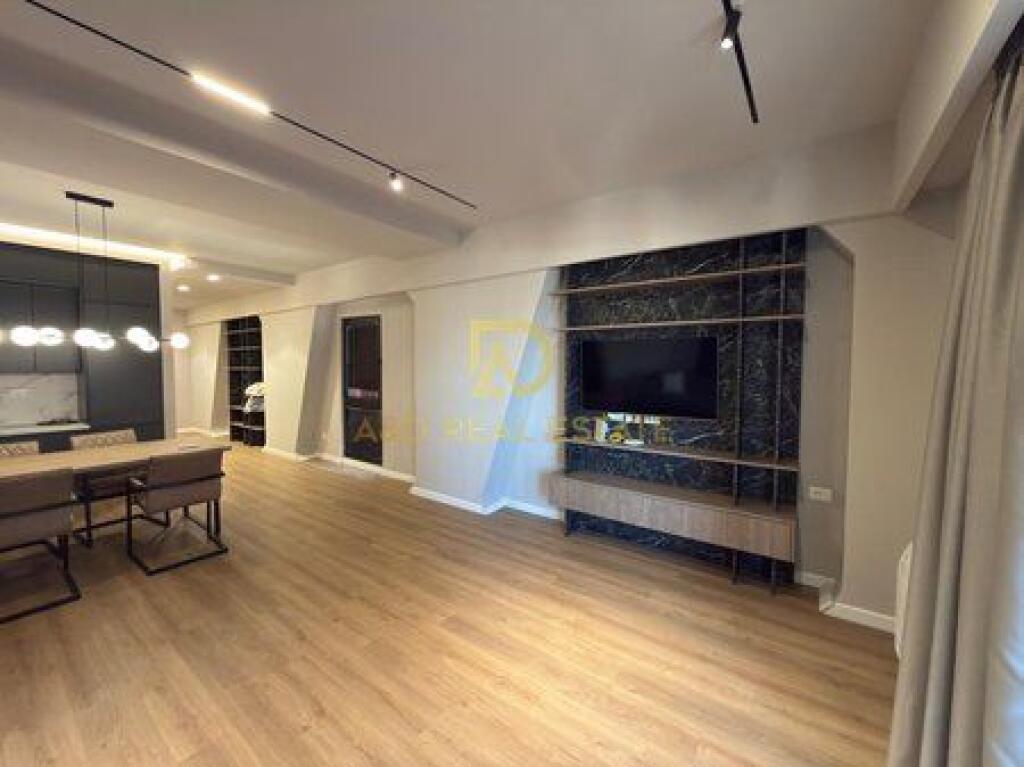 In affitto: Appartamento 2+1+2 Garden Building