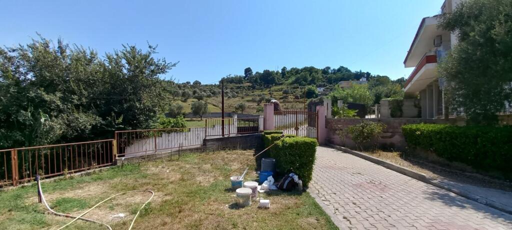 SHITET SHPTEPI PRIVATE 1-KATESHE SPITALLE DURRES