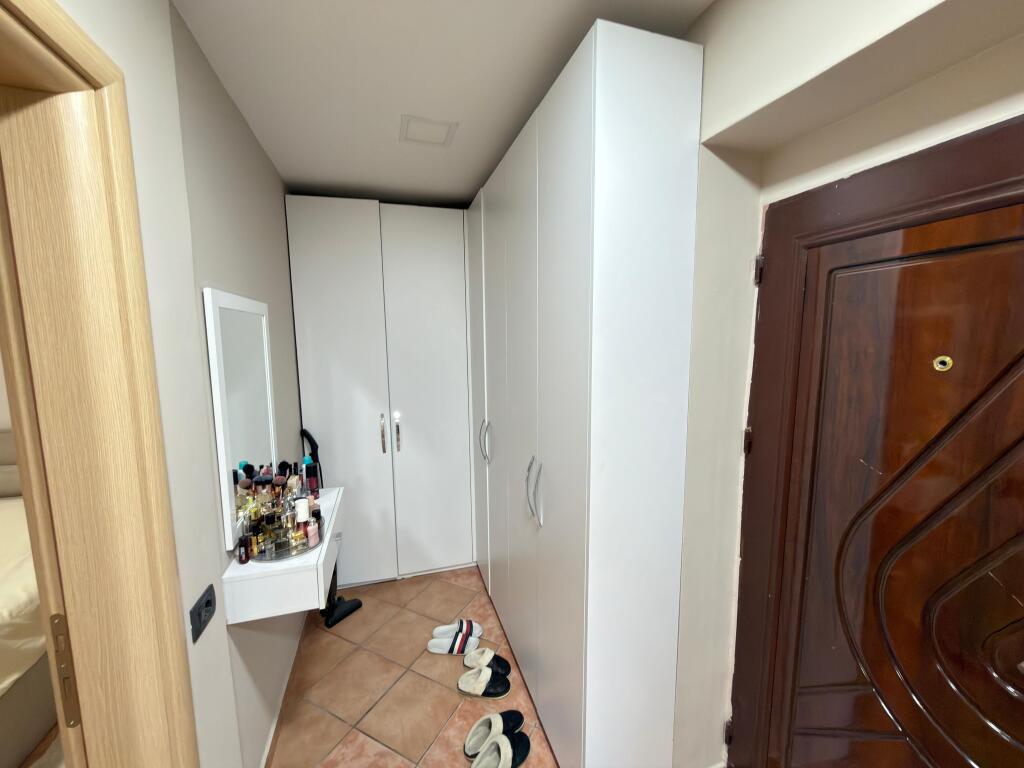 🏠 Apartment 2+1 for rent 📍 Next to the “Vasil Shanto” school, Tirana 🏢 Second floor (no elevator) 💶 500 € / month – non-negotiable