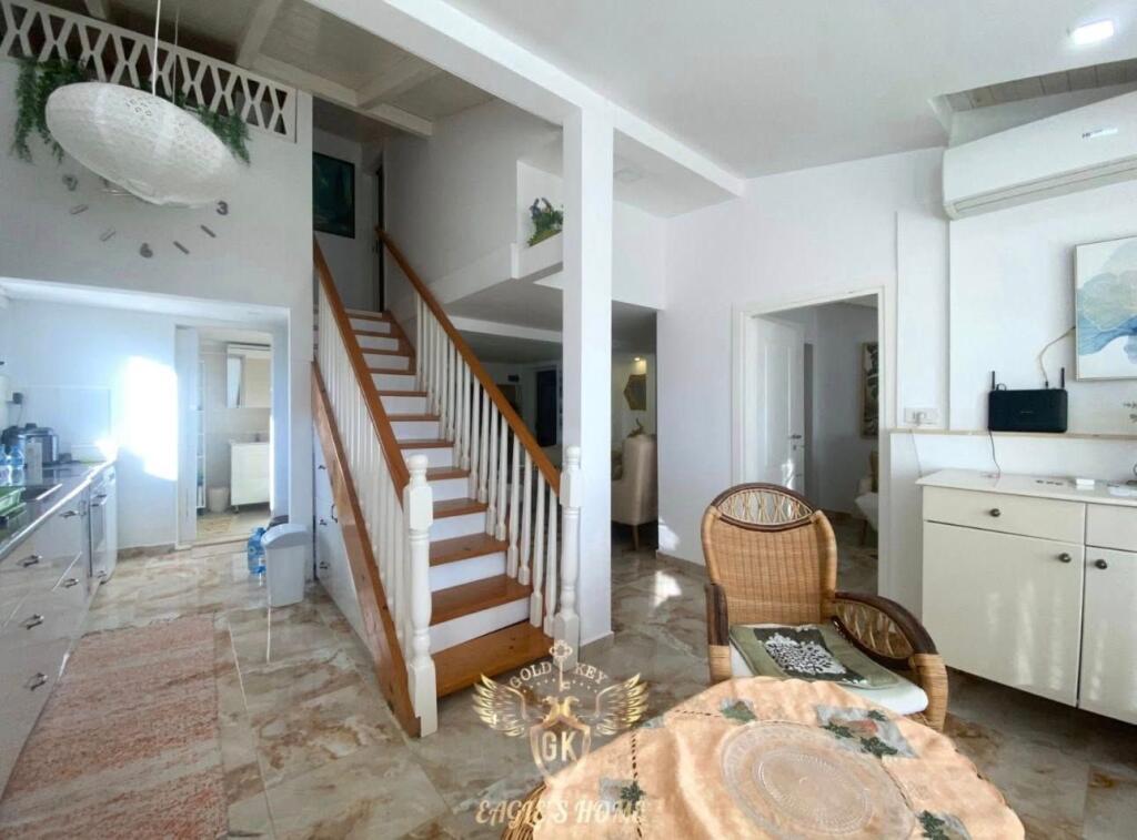 🏡 SHITET 3+1  📍Prestige Resort shume prane detit