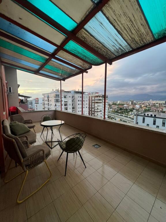 Appartamento in affitto 1+1 ad Astir