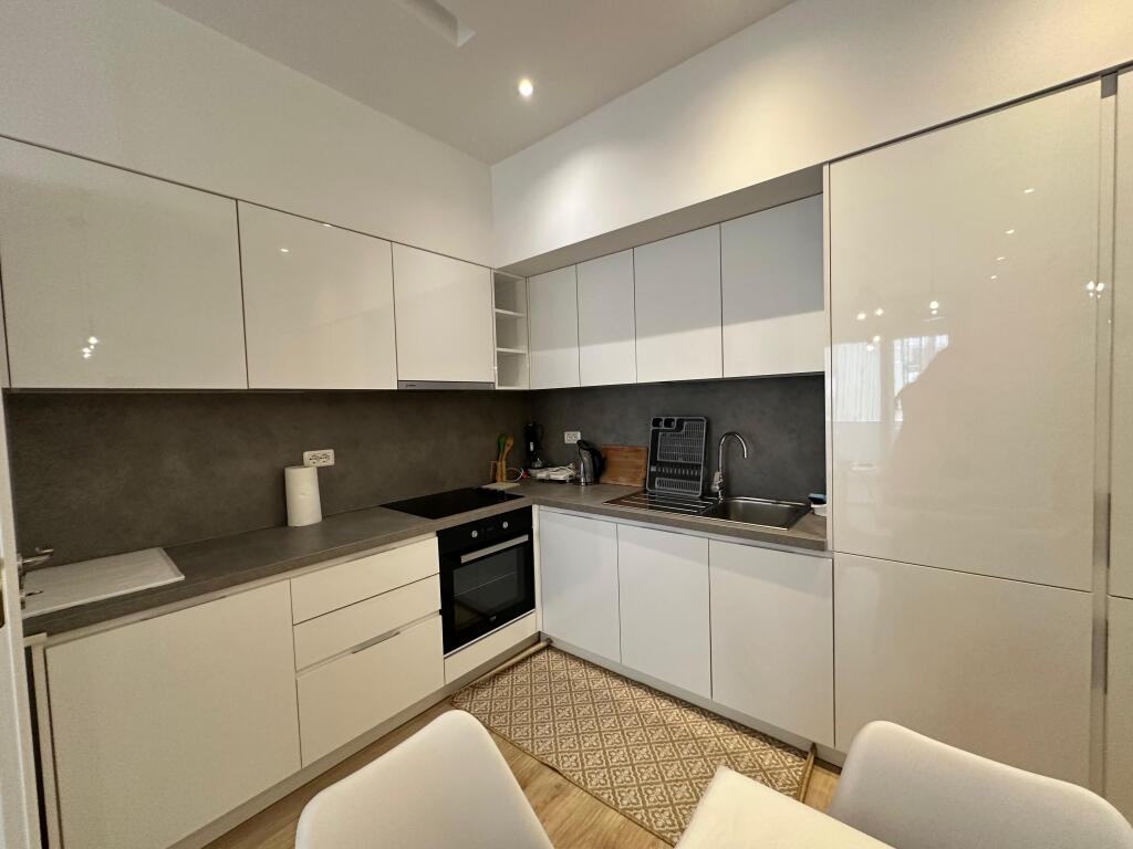 Apartament me qira 2+1/Vlorë