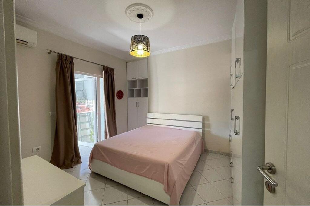 2+1 apartment for rent in Bllok!