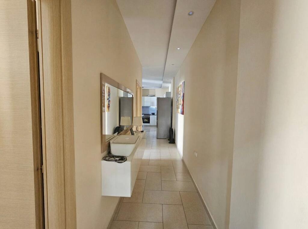 APARTMENT 2+1 FOR SALE NEAR THE BOTANICAL GARDEN!