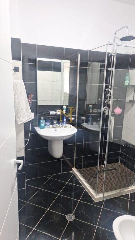 Apartament modern 2+1 në zonën Stacioni i Trenit, Durrës