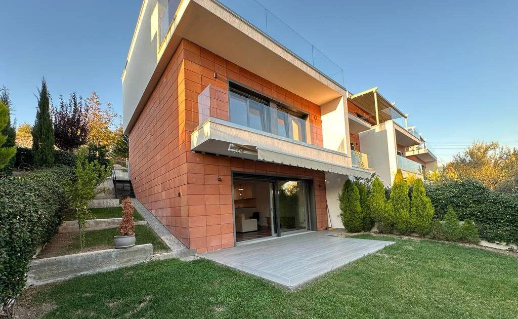 Vilë me Qira në Rezidencën Olive Grove – Luksi dhe Rehatia që Meritoni