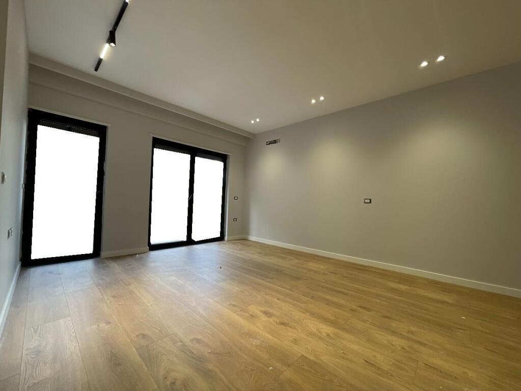 SHITET apartament 1+1 SUPER OKAZION tek Rezidenca "Kodra e Diellit"